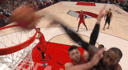 终于忍不住了，骑士真假主帅吵起来了！