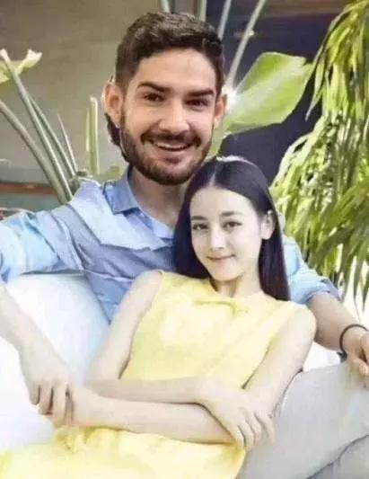 帕托表白迪丽热巴上热搜了吗,帕托示爱迪丽热巴视频