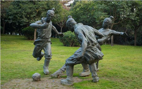 疯狂球迷,疯狂球迷冲进足球场