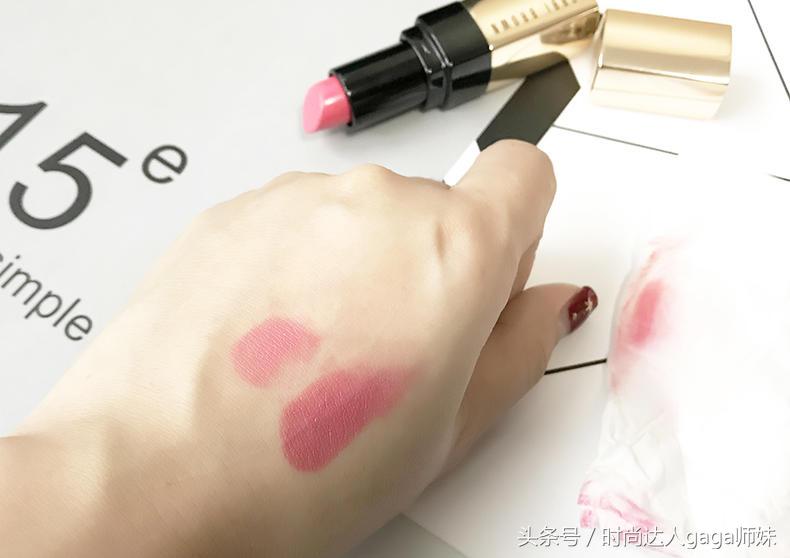 芭比波朗的唇蜜怎么辨别,芭比波朗口红试色28