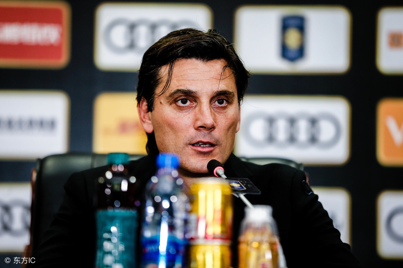 绌嗛噷灏煎ゥ瓒崇悆閬椾骇,濉炵淮鍒╀簹绌嗛噷灏煎ゥ