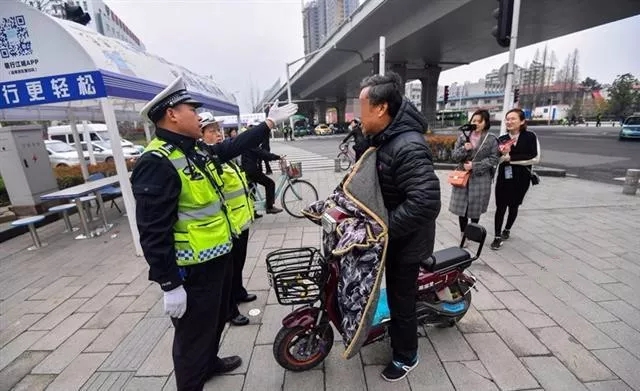 武汉交警严查电动车专项整治,武汉电动车首次违规免罚吗