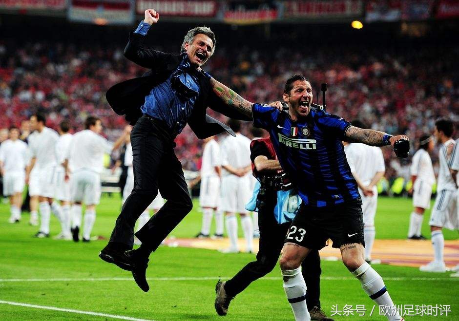 曼联欧冠小组垫底出局,曼联卫冕欧冠