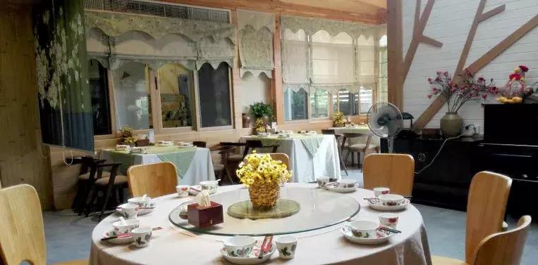 自贡人去成都多还是重庆多,自贡人在成都开的餐厅