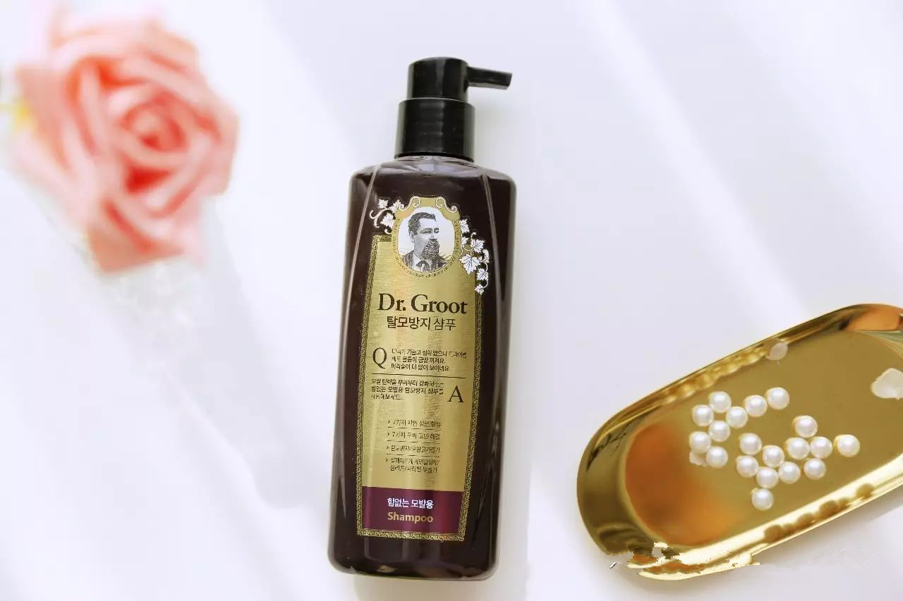 从怀孕就开始脱发产后还是脱发,从怀孕到现在第一次剪发