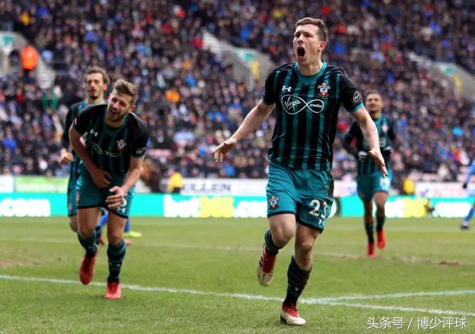 英超锋霸进22球,英超单刀被扑gif