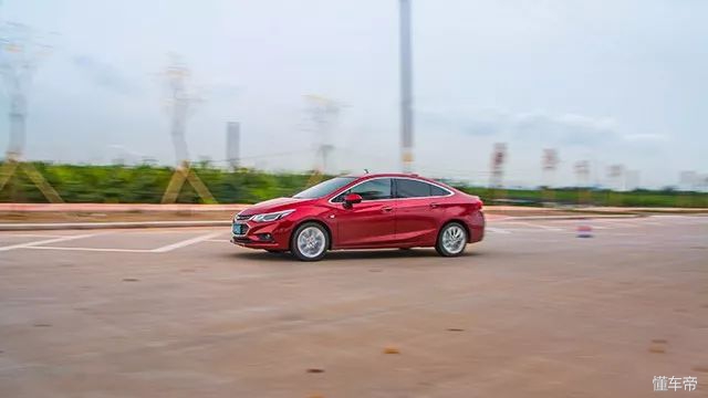 2023款科鲁兹顶配值不值得买,新款科鲁兹2023年的还值得买吗