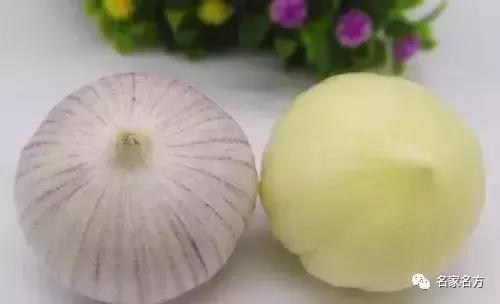 它发了芽再吃，连绝症都怕，以前扔了真是浪费了！