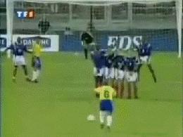 世界波进球巴西队超远弧线球,巴西队十大世界波破门