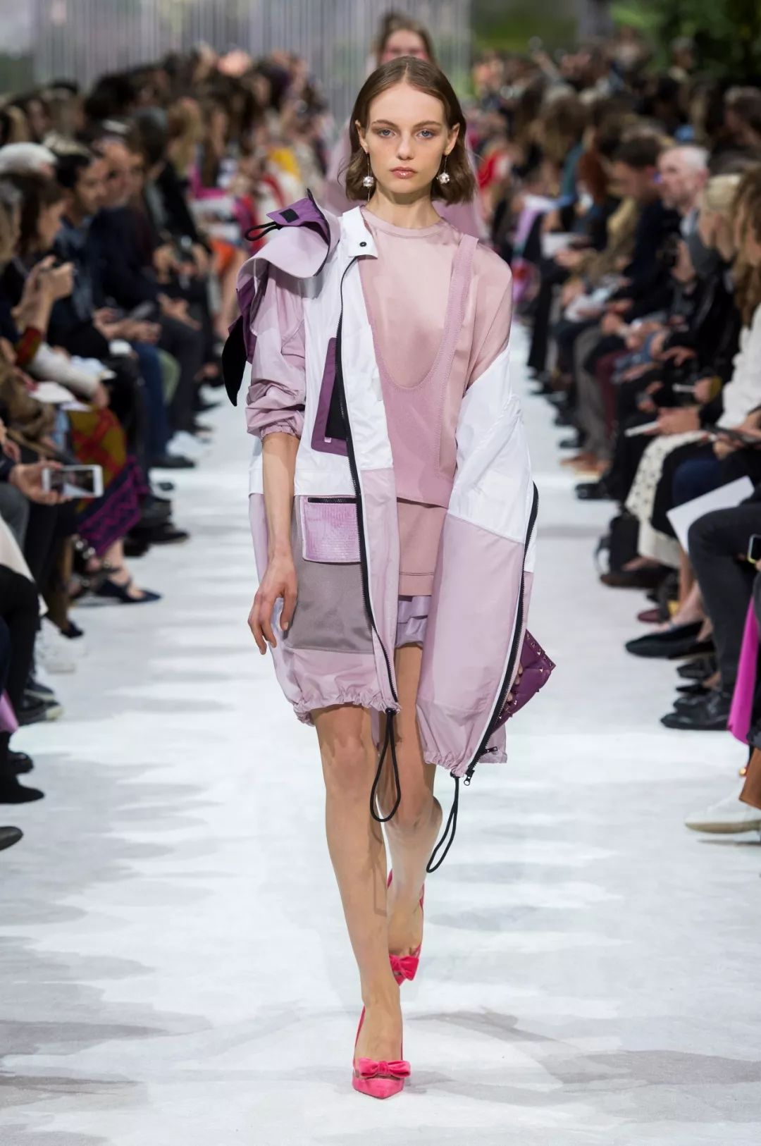 新饰觉时尚｜从Oversize到嘻哈风再到街头风，2018穿出自己的风格