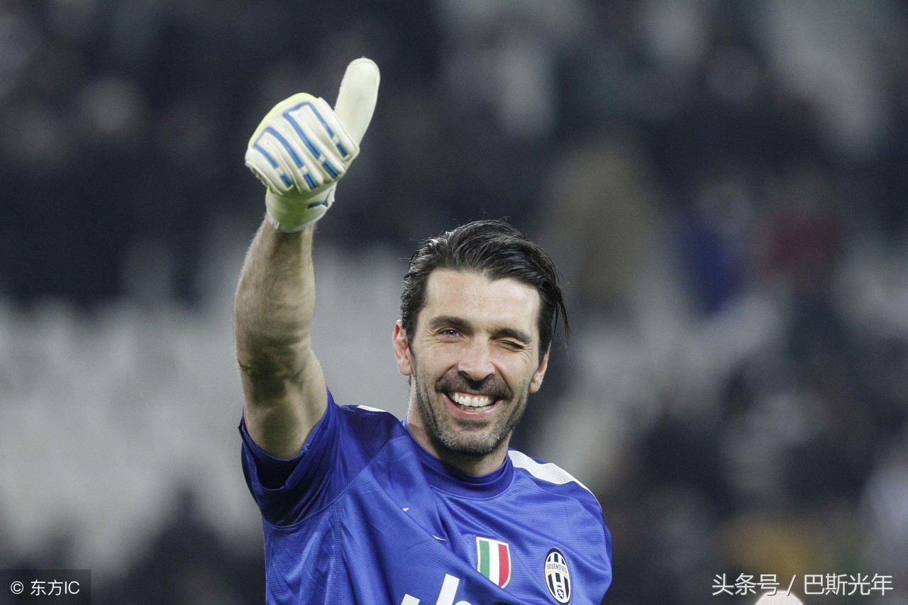 世界最厉害的足球明星前十名,世界上最著名的足球明星