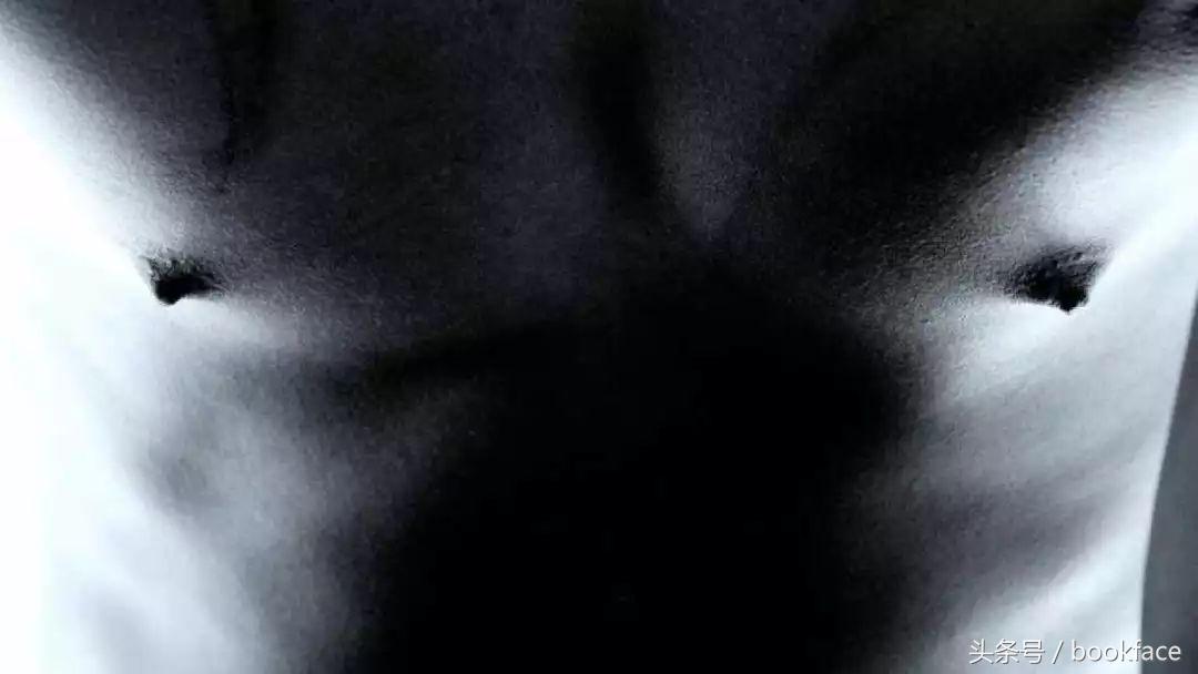 又不用喂奶，男人为什么要长乳头？