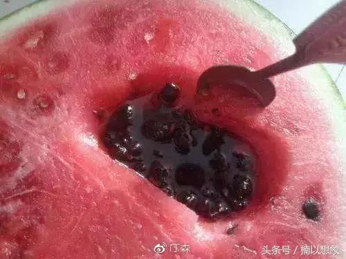 老干妈和马应龙是如何控制美国监狱的？