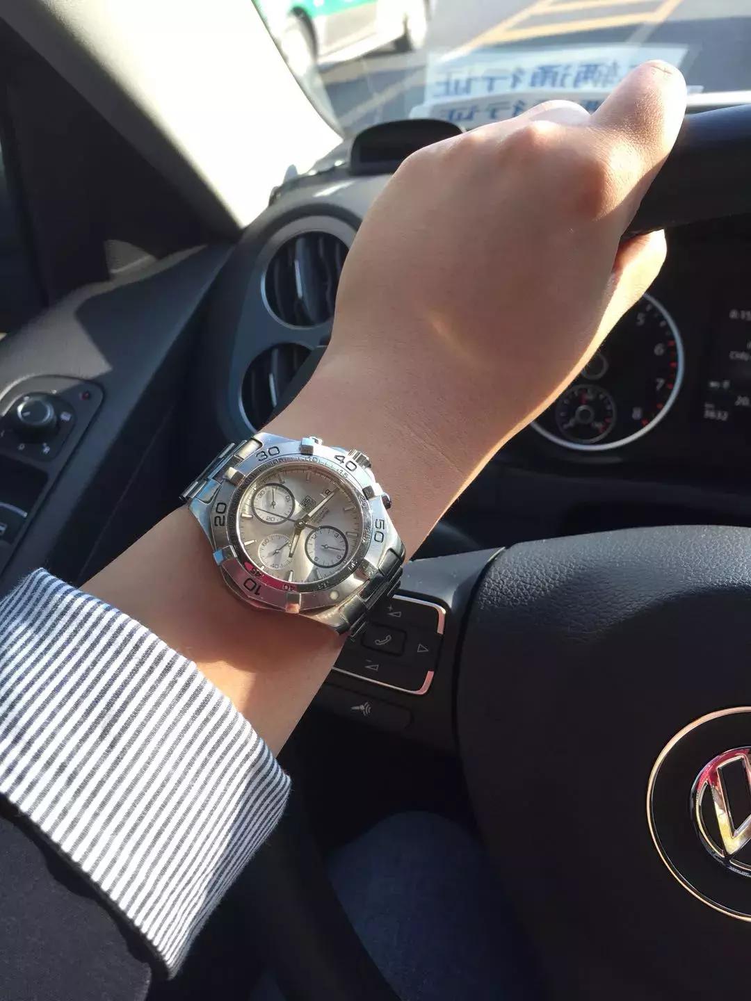 男人戴表跟不戴表的区别,戴表的男人和不戴表的男人