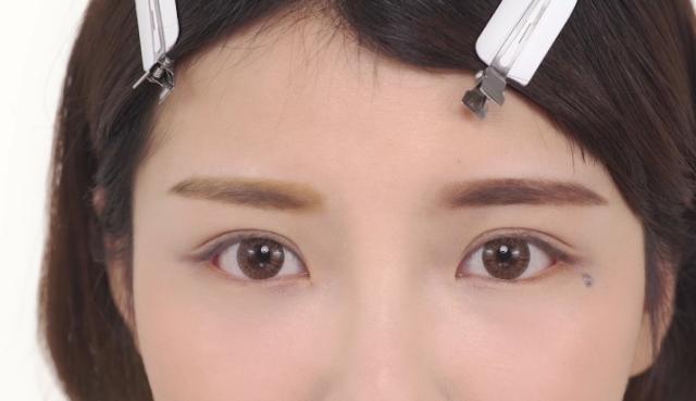 眉笔颜色怎么选好看,眉色偏淡用什么颜色的眉笔好