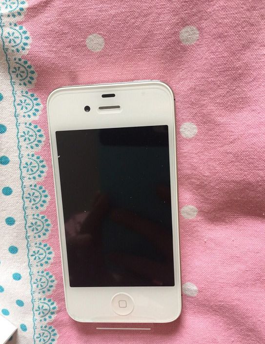 iphone4s刚出的价格最高版本,iphone4s值不值得购买