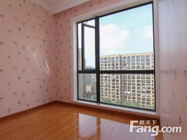 成都首付3w精装修现房,好房推荐精装修地理位置