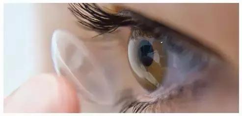 好看舒适隐形眼镜美瞳,舒服又耐看的美瞳灰黑色