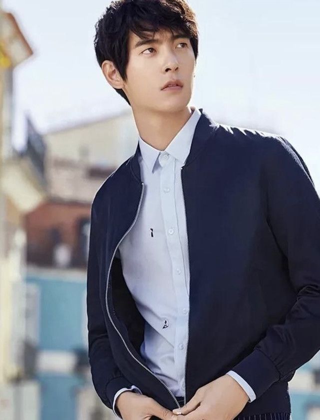 男生如何选择一款好的平价衣服,男人穿什么牌子最潮