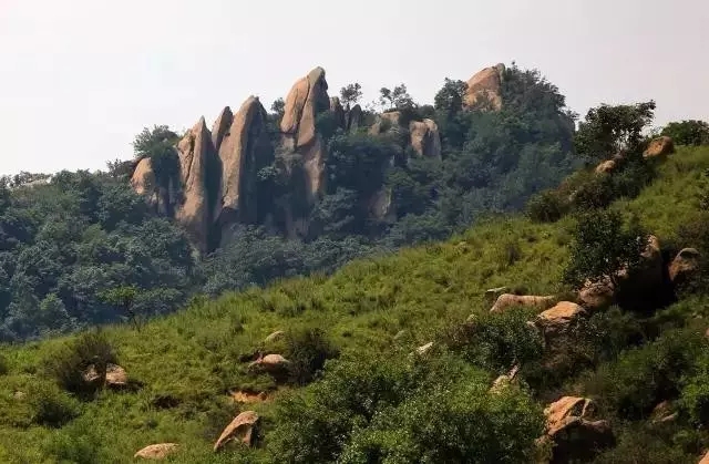 易县云蒙山皇家森林公园附近爬山,易县周边适合带孩子爬山的地方