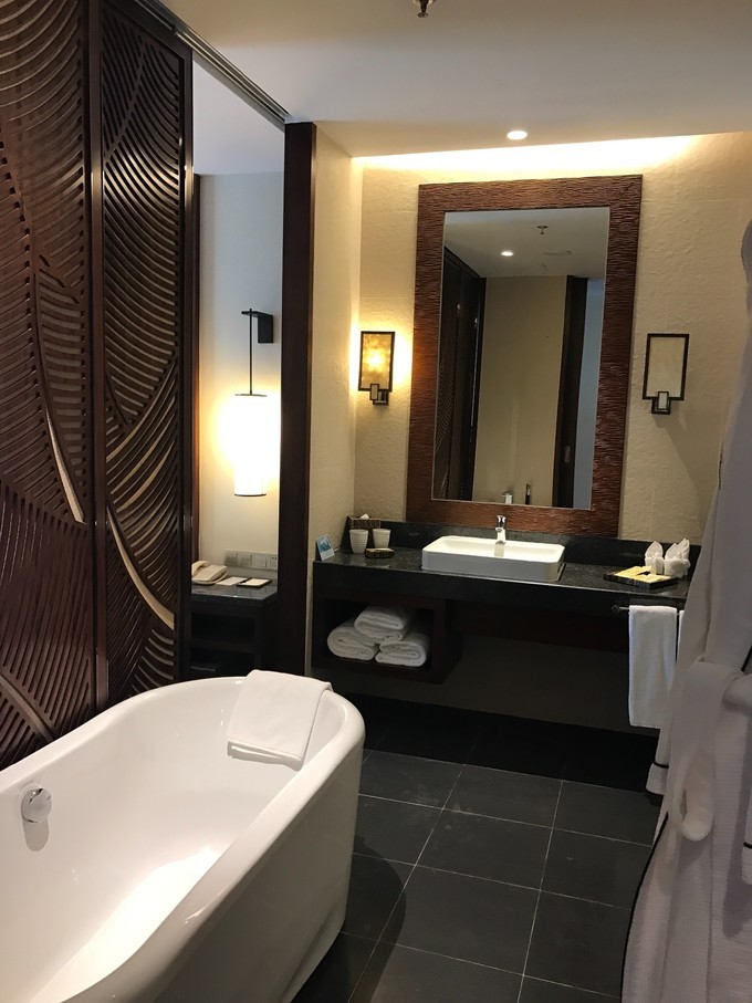 黑妹胖胖旅游记,三亚胖小六5天4晚自由行团报价