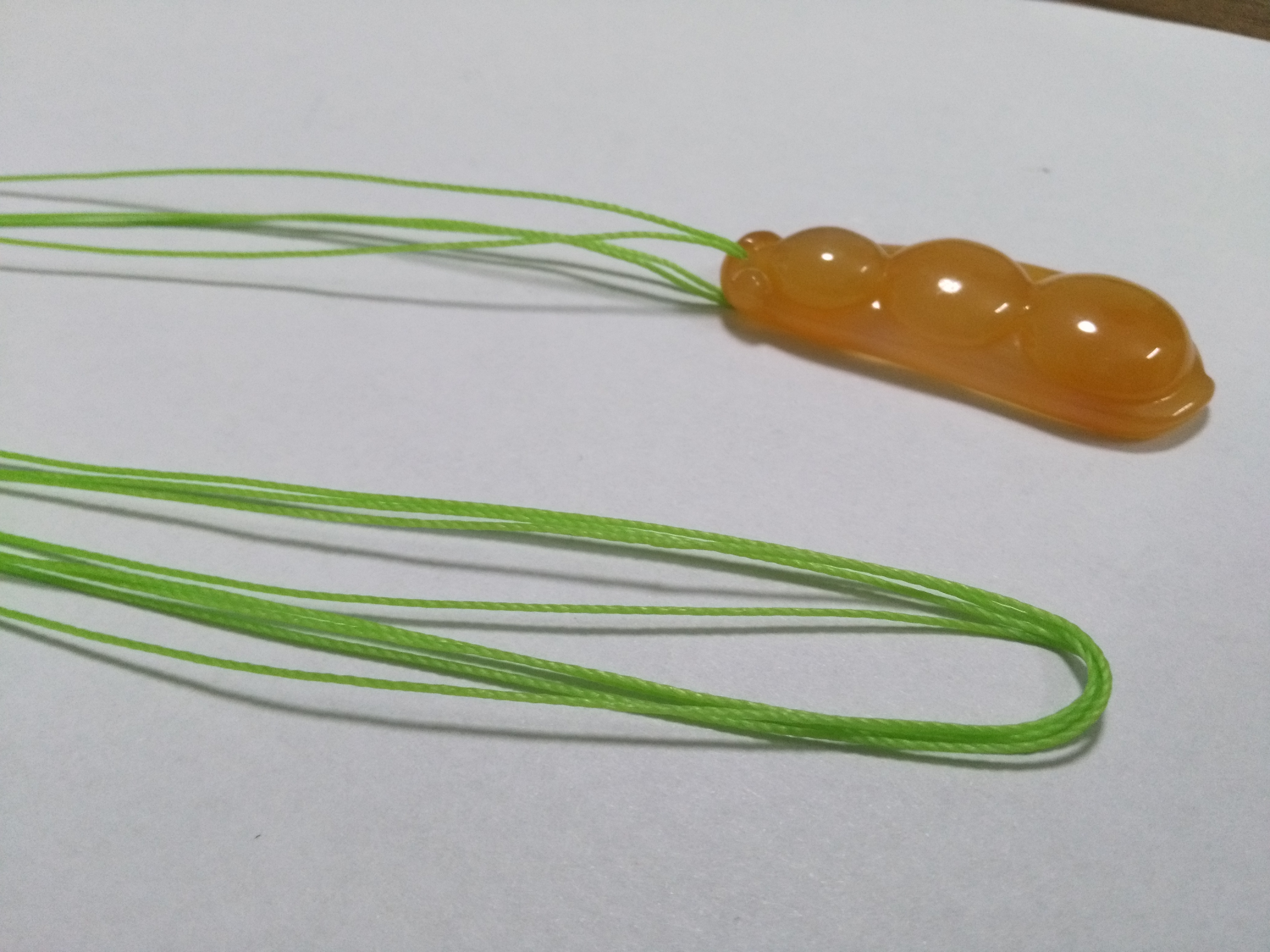 玛瑙豆子编手机吊坠法教程,玉豌豆吊坠怎么编绳