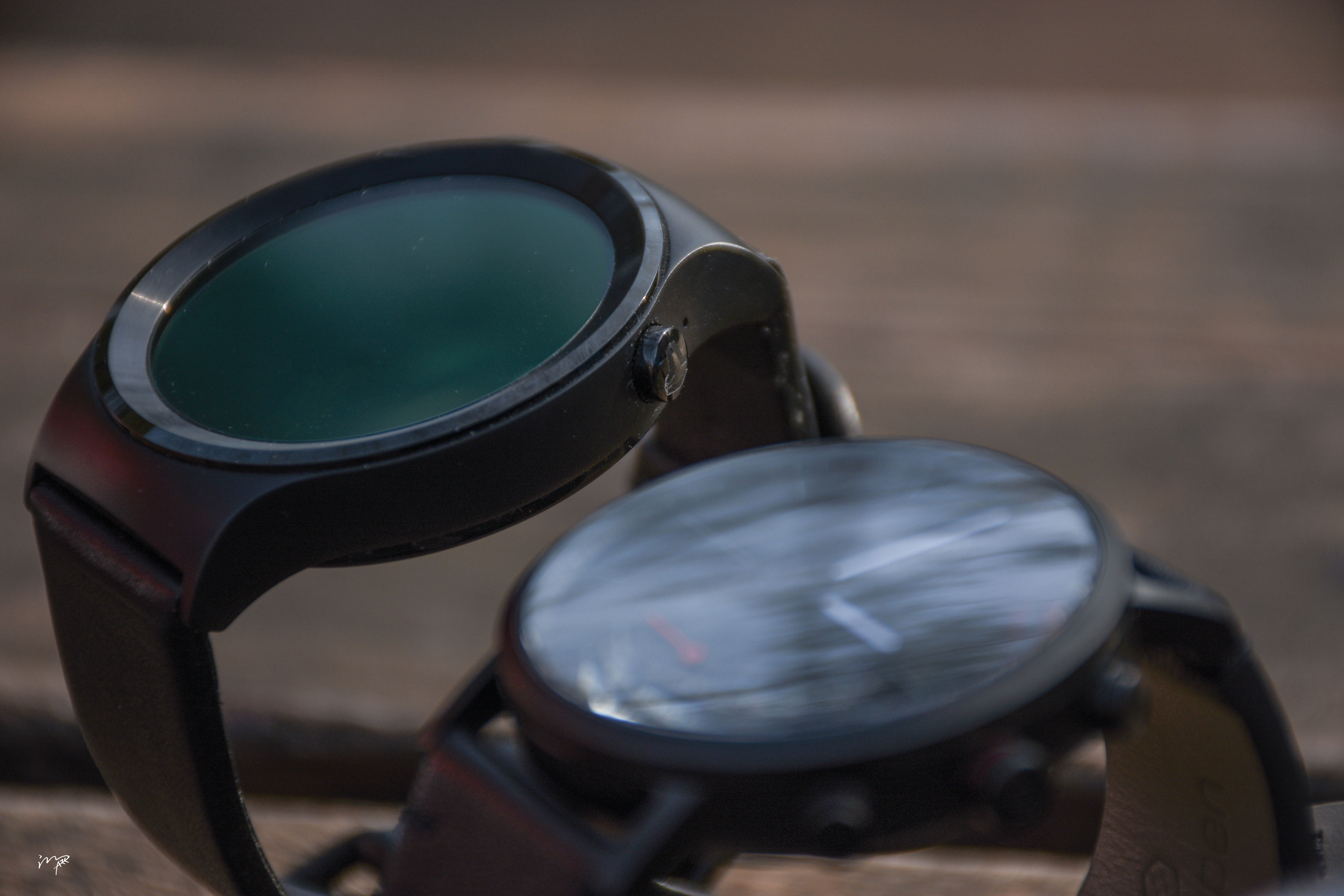 不充电的智能手表,智能手表不充电了怎么办