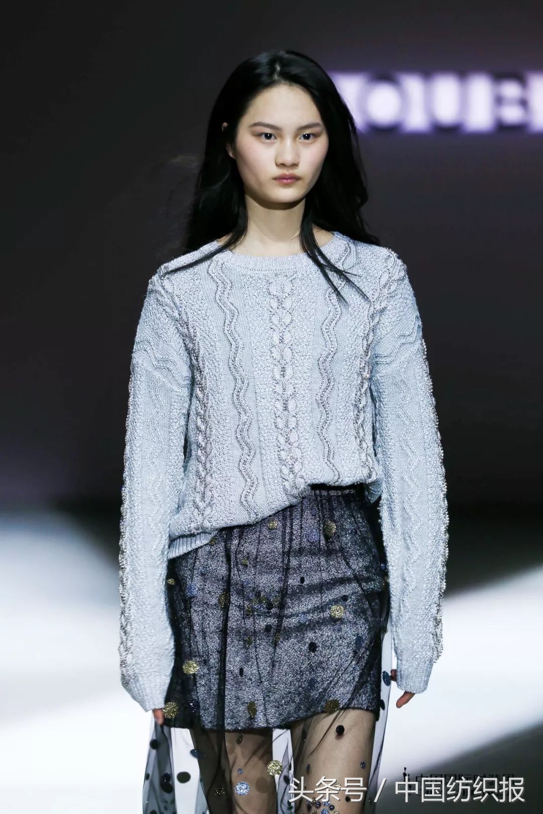 从职场玩到生活的穿衣搭配,雅莹时尚女装