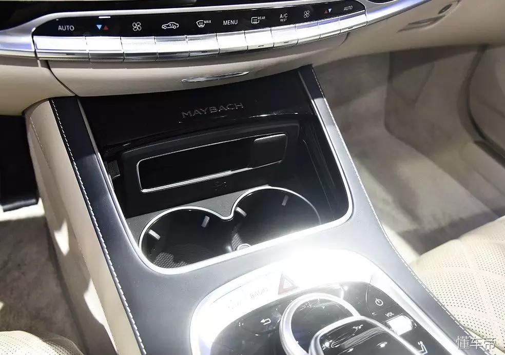 迈巴赫s560顶级版,迈巴赫s560多少钱一辆