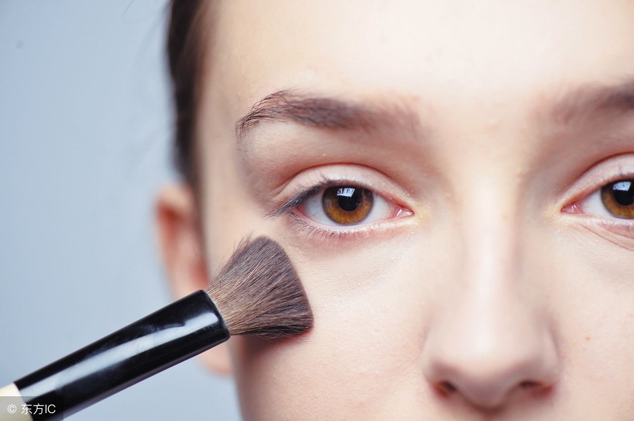 芦荟胶用错,常用芦荟胶来擦脸