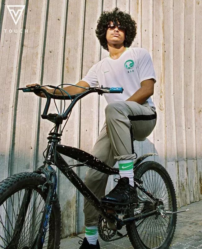 时尚新知｜世界杯32强各国战袍一览（下）