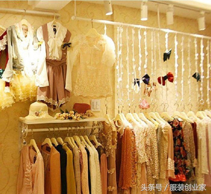 小白开服装店需要加盟吗,开服装店是加盟品牌还是自己拿货