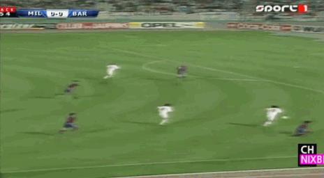 他率队4-0暴揍巴萨梦之队，一个赛季狂轰74球