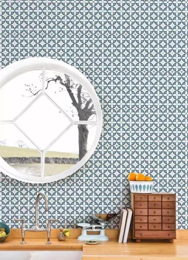 最新神级壁纸,最新发现的多种多样的膨胀壁纸