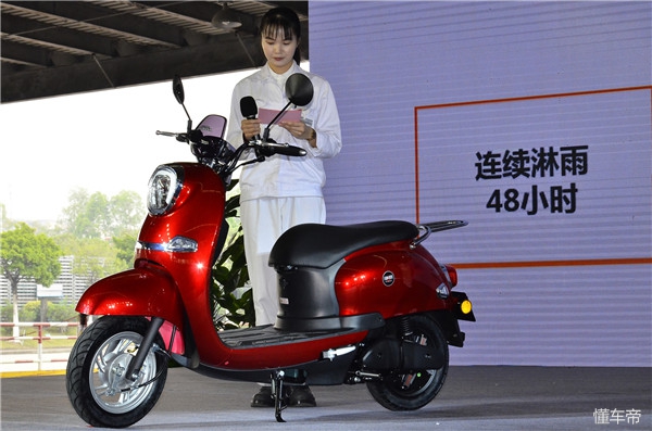 五羊本田雄帅150国四版配置和价位,五羊本田150太子国四领御最新报价