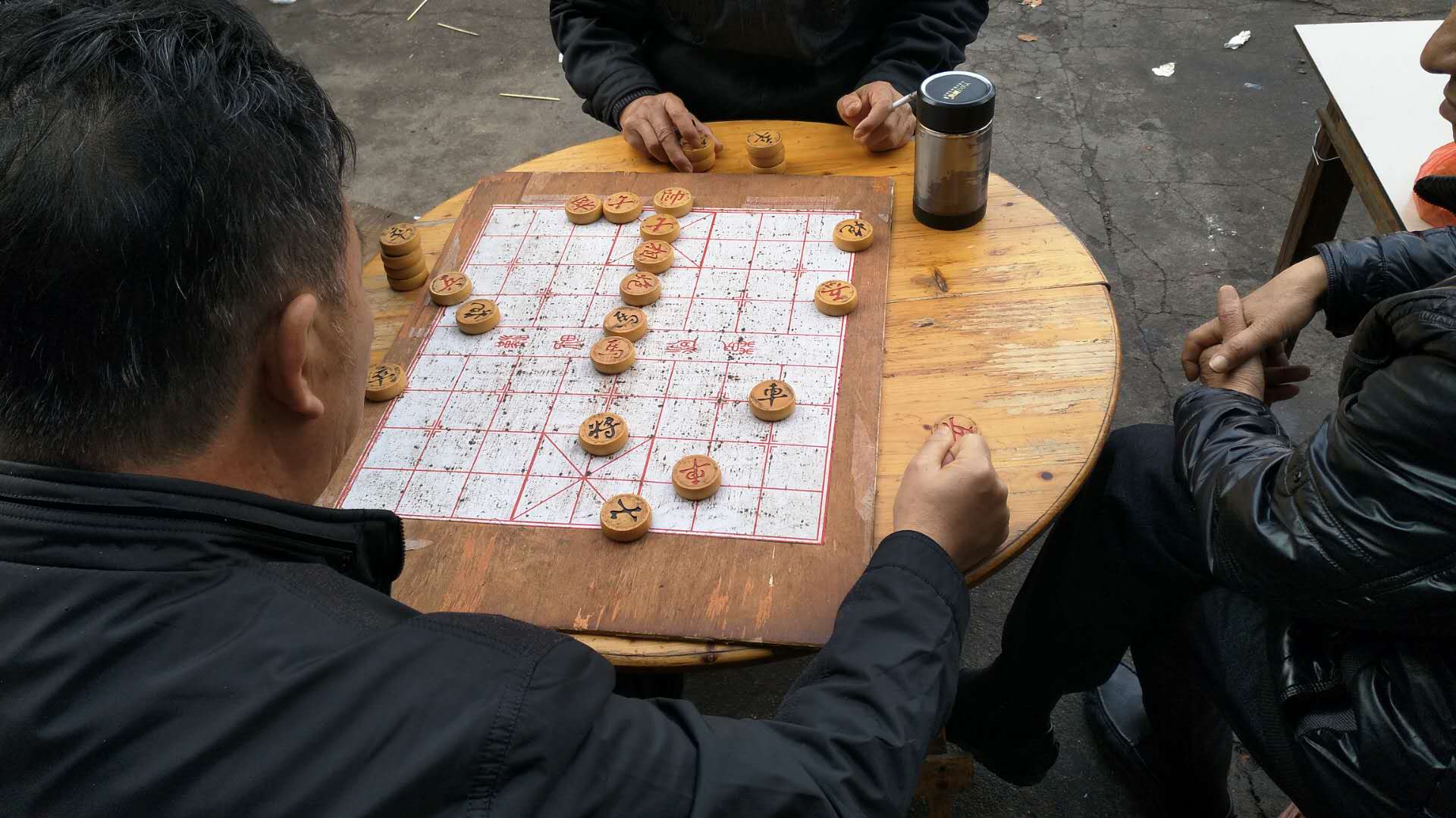 如何对付黑方的一步绝杀,黑方先走怎么才能赢