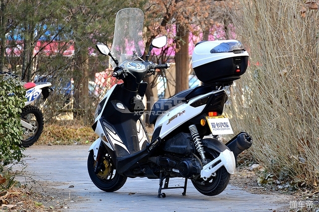 爱卡小伙伴骑什么摩托车（第一期）实用与玩乐兼顾