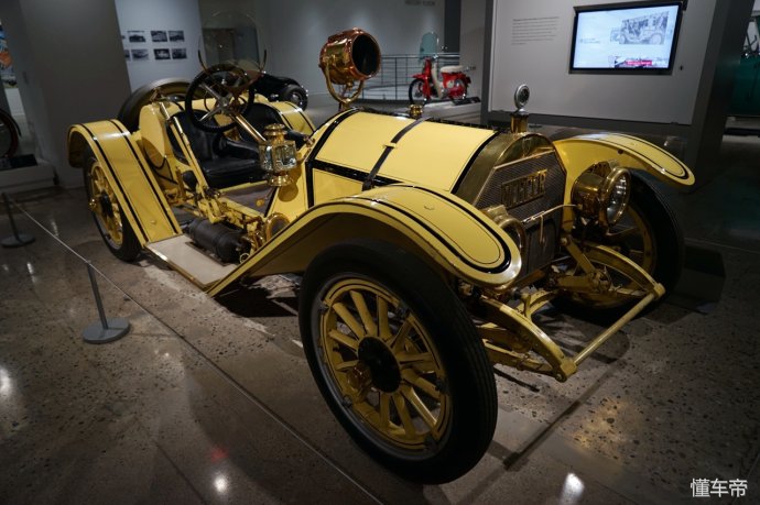 汽车博物馆蝙蝠侠战车,汽车博物馆带你了解蝙蝠侠战车