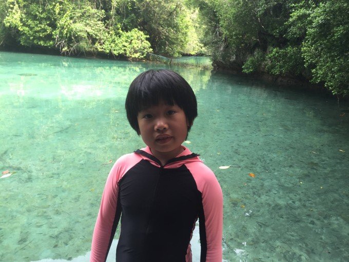 宝贝喜欢小金鱼,宝贝喜欢玩水