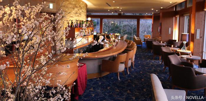 避开了人山人海的景点,避开人山人海去看星辰大海