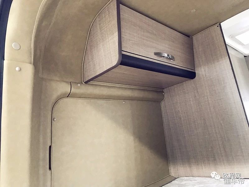 东风御风柴油手动挡房车带卫生间,德兴东风房车