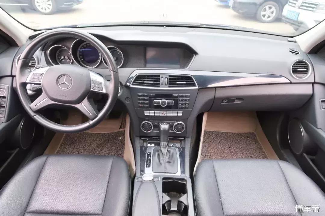 奔驰c级260l2022款,最强奔驰大型suv