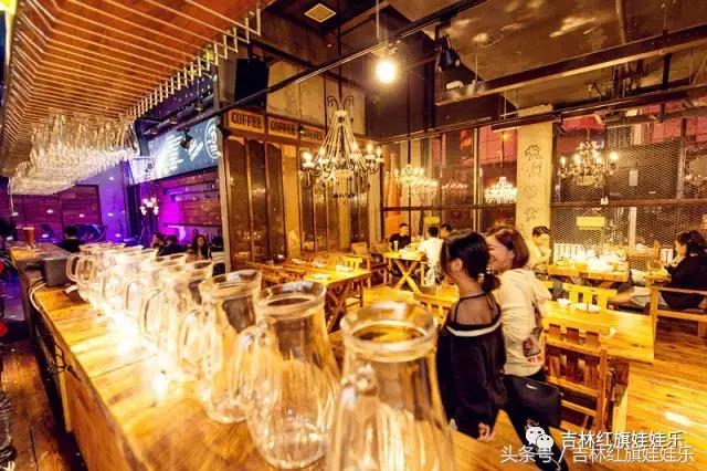 这家藏在吉林市CBD商圈的“深夜食堂”​2.0版，和剧里的不太一样