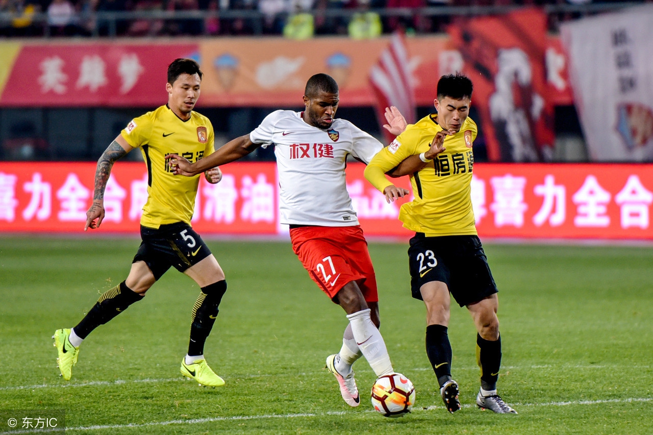 恒大足球高光时刻,亮眼足球