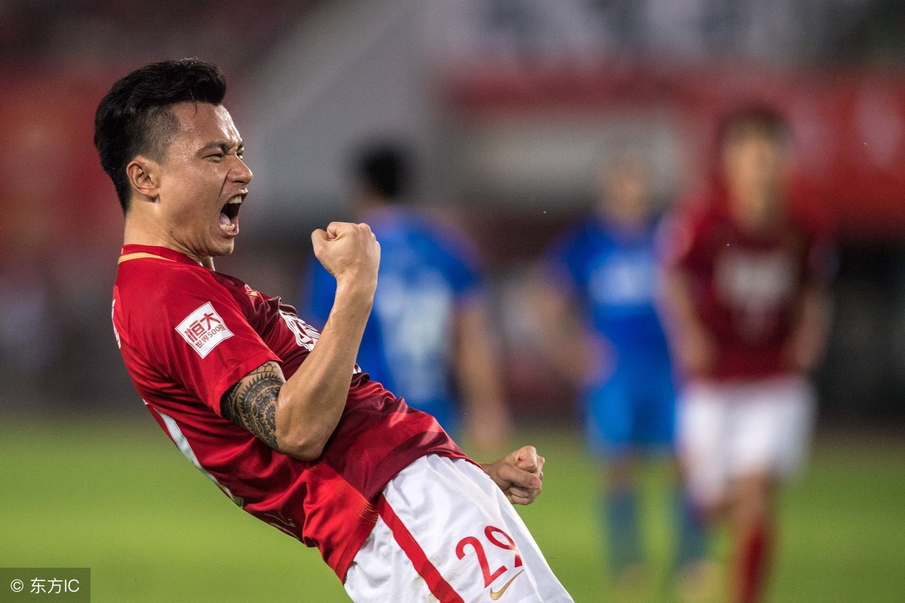 恒大足球高光时刻,亮眼足球