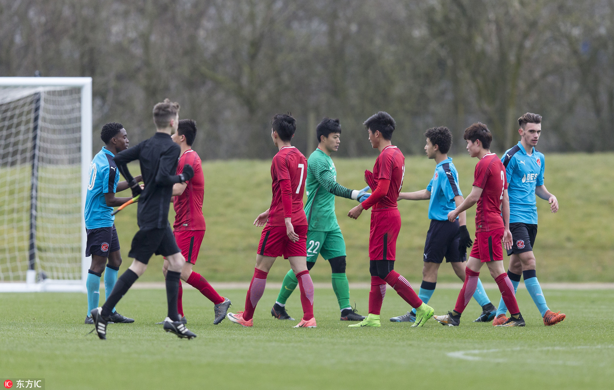 中甲广州队1-0战胜大连英博,上港u18冠军