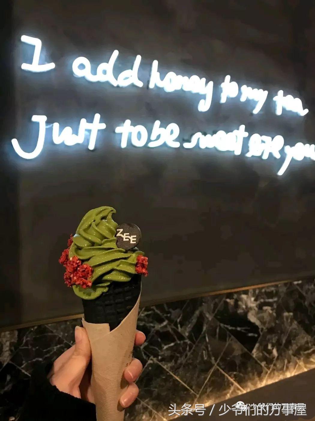 上海性冷淡风格装修设计品质好,魔都冷淡风咖啡店