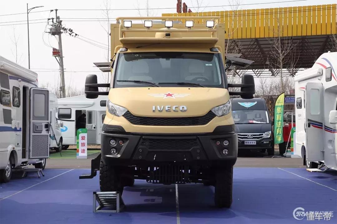 一辆保时捷大约值多少钱,一辆保时捷跑车多少钱