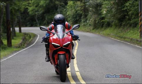 杜卡迪panigalev4新款座高区别,杜卡迪panigalev4speciale限量版