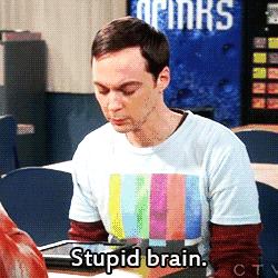 涂mac口红的女孩,涂美宝莲口红的女孩